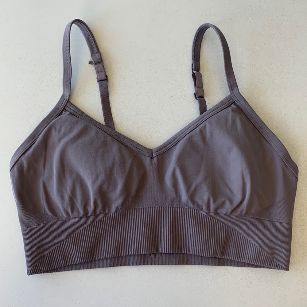 Lululemon Ebb to Street C/D cup bra
